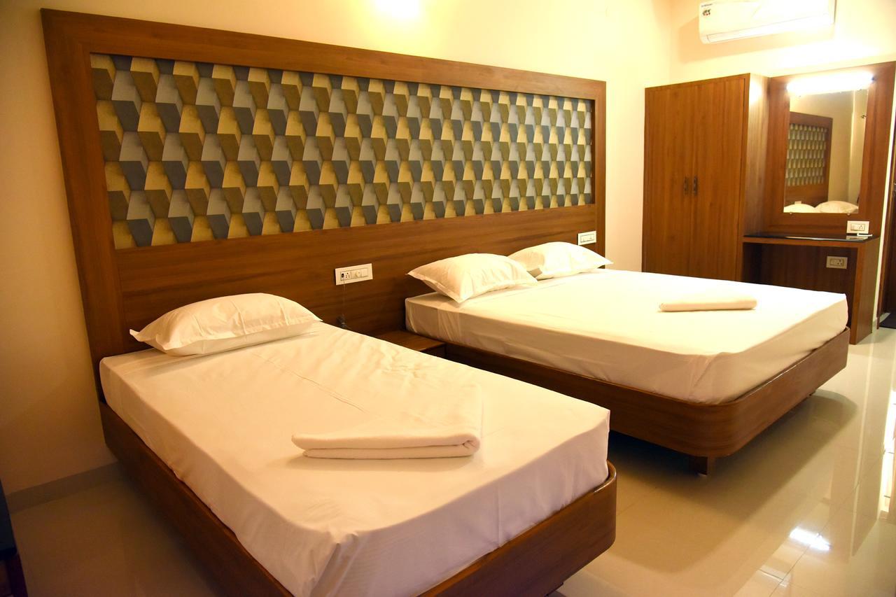 Hotel Gokulgrande Erode Exterior photo